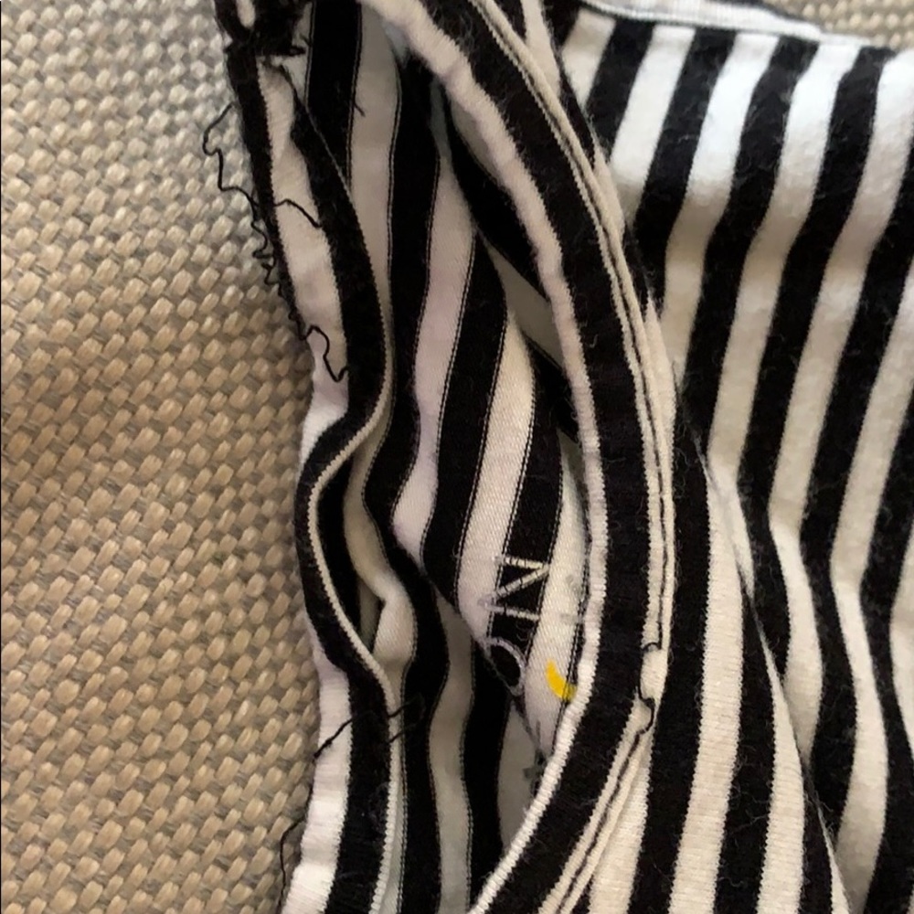Clothes - Picture 6 of 6